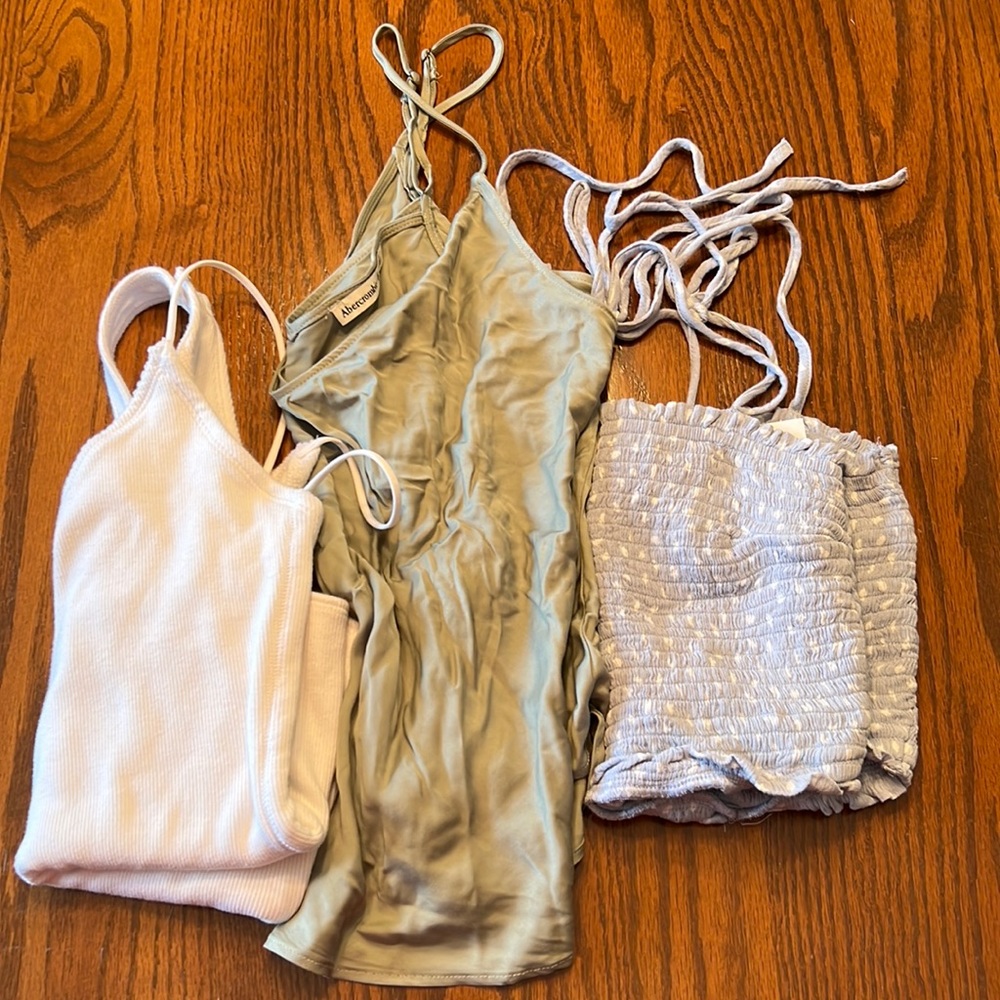 3 Abercrombie & Fitch tank tops size small #42